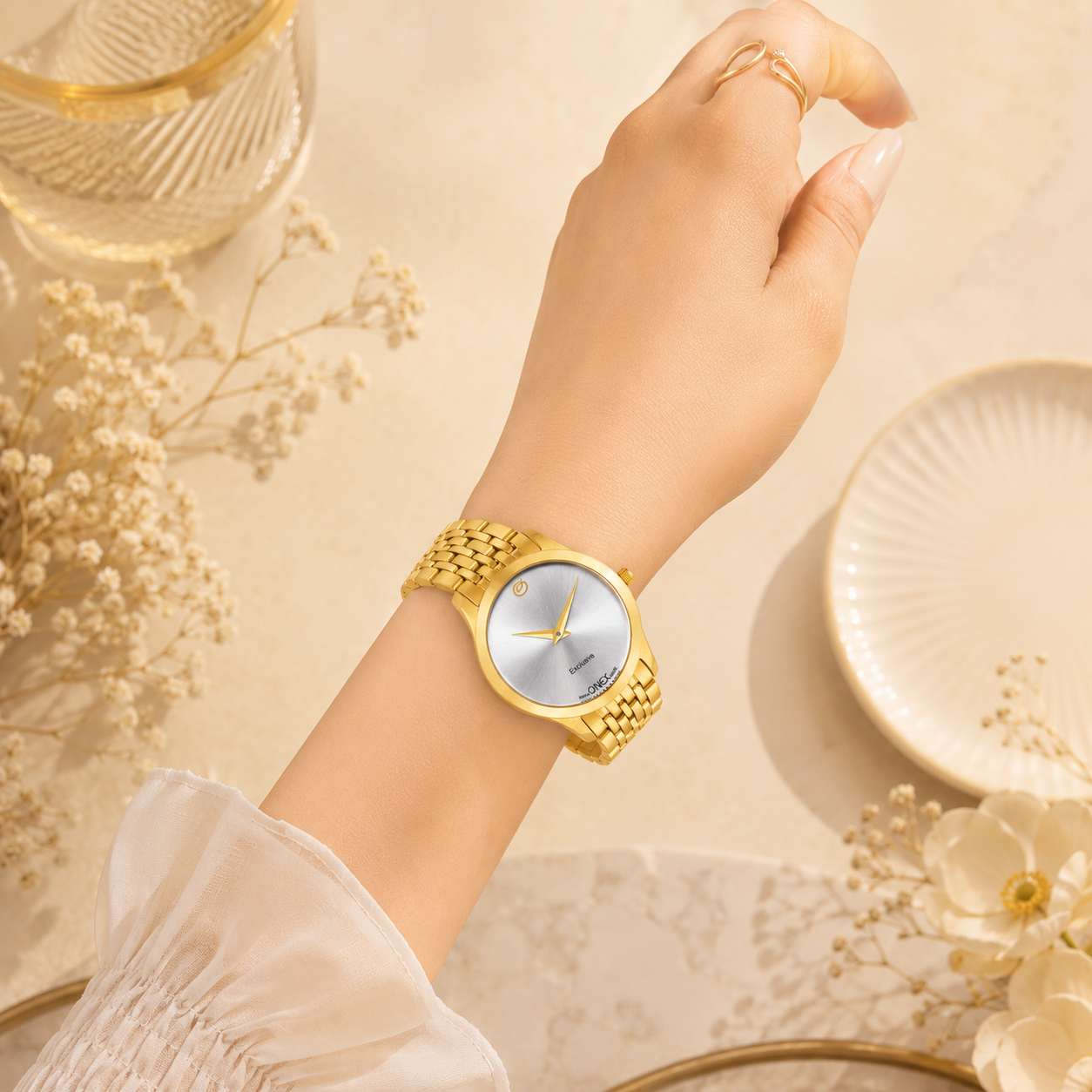 Exclusive India OneX Gold Analog Watch for Women | Premium Gold Finish Stainless Steel Strap